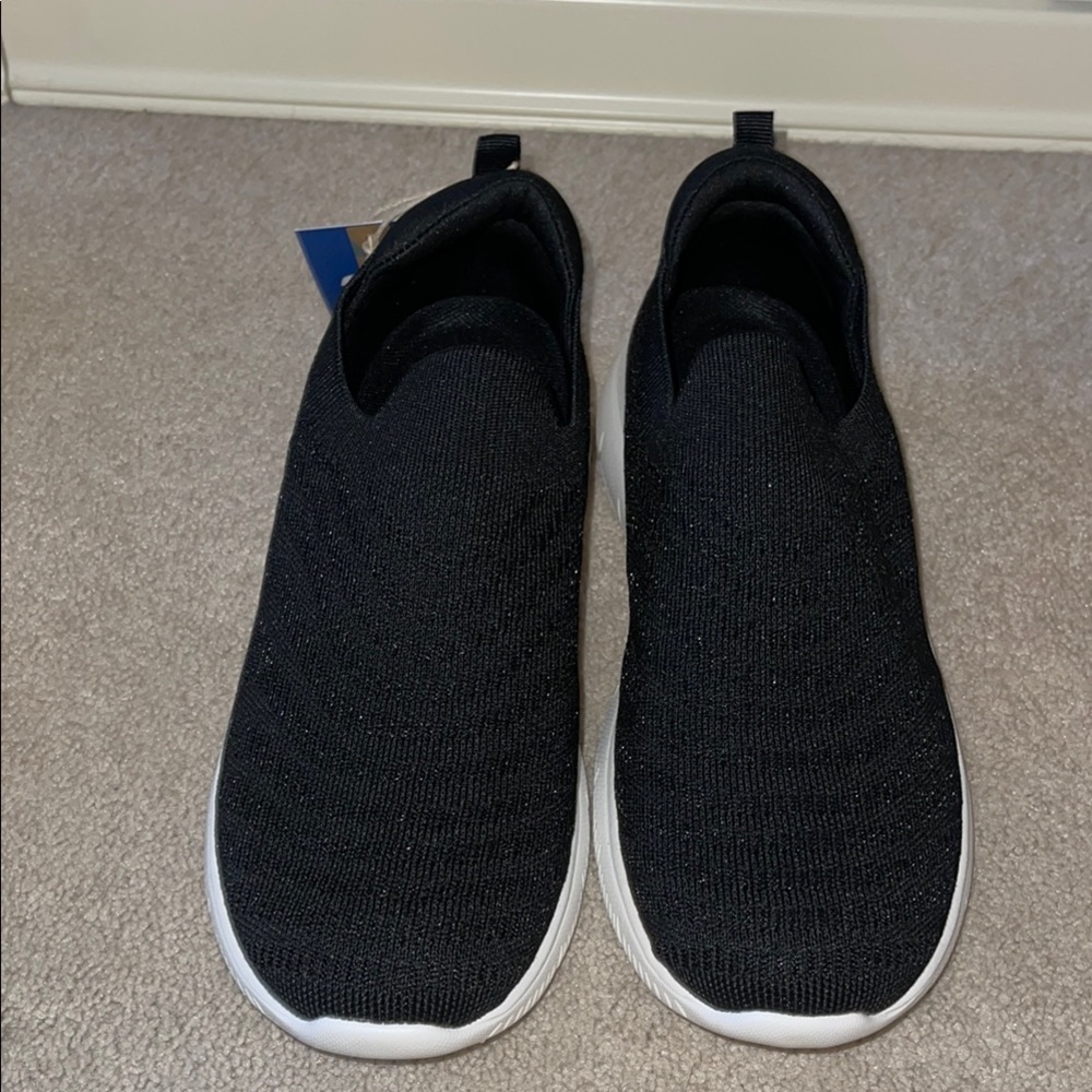 NEW STQ Black Slip-On Sneakers - Picture 2 of 10